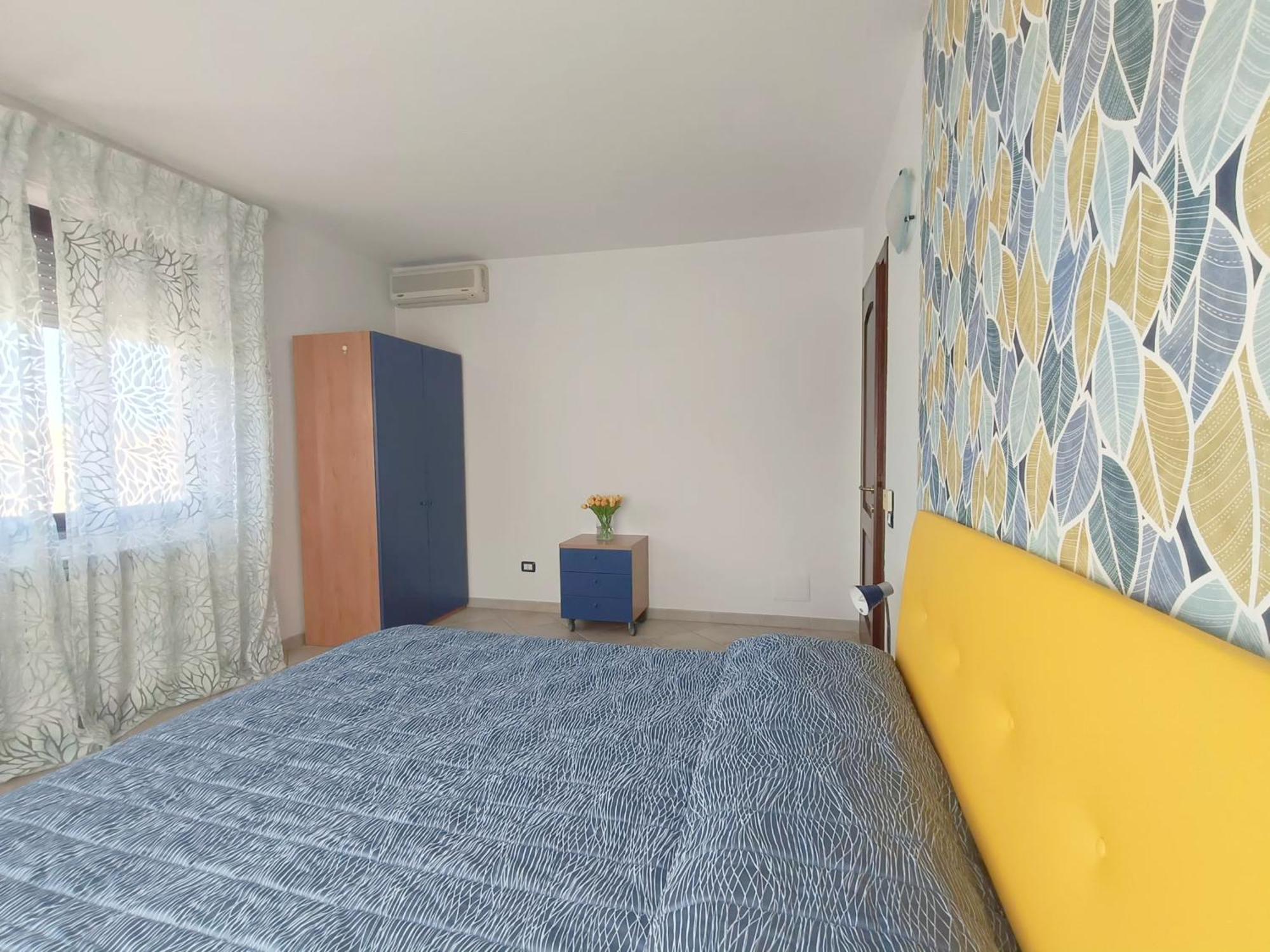 Affittacamere Center Room Тортоли Экстерьер фото